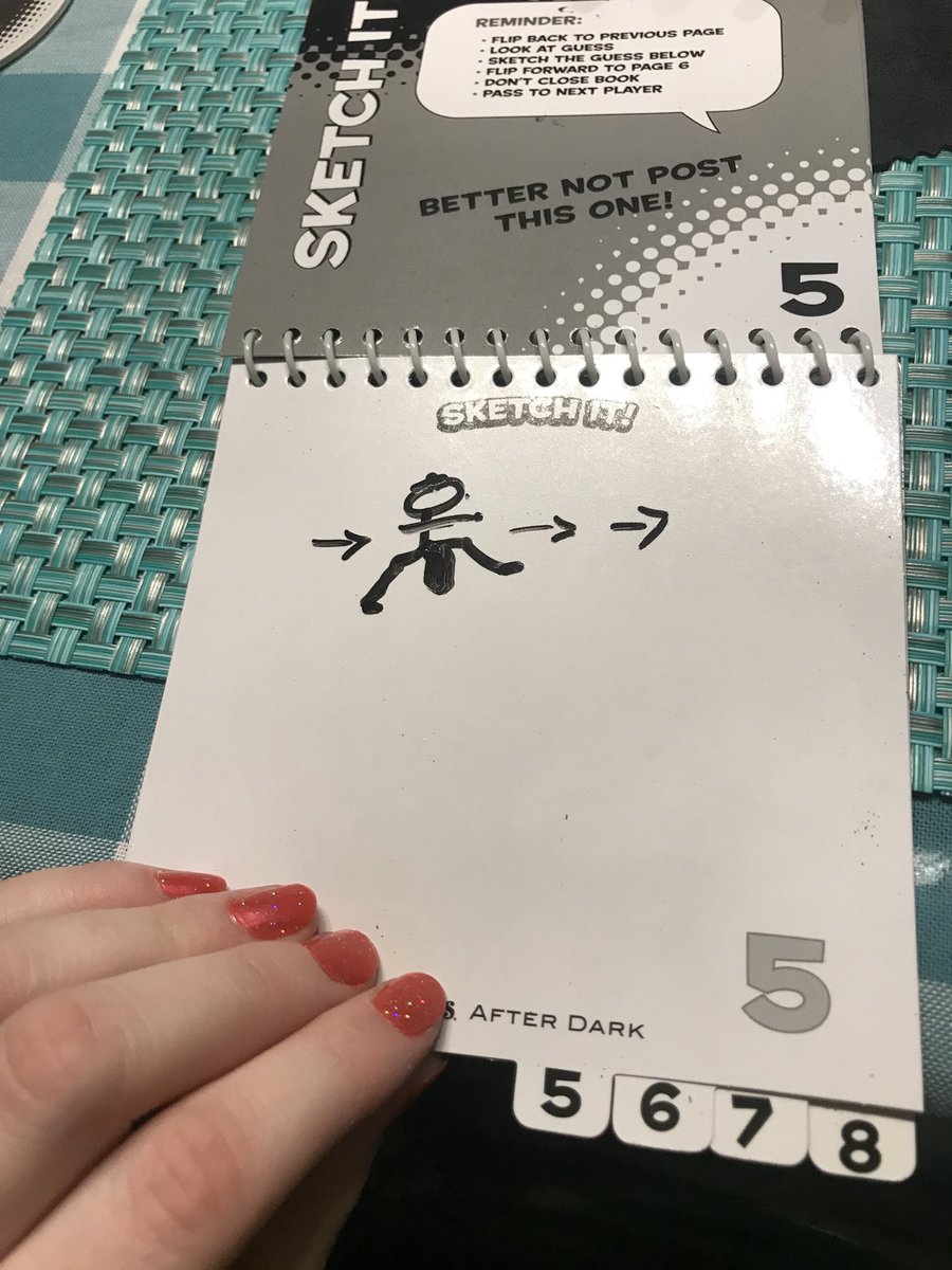 Snowball711's tweet photo. #telestrations 😂😂 https://t.co/EpPuLUMvz5