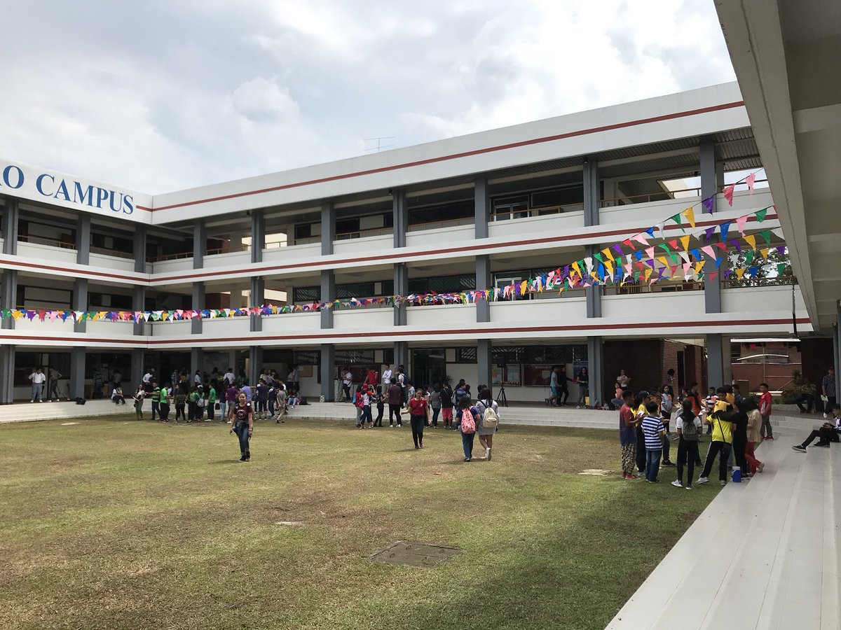 sg_pshsdrc's tweet photo. SMC’s Freshman Field Day is on the way!
#ffd18 #smcfresh https://t.co/U10LtyTaUn