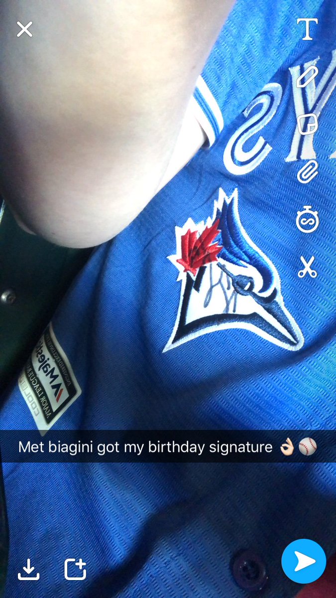 marlsab's tweet photo. Met Biagini and got the best 25th birthday gift! I swear it really is my birthday! #gojays @BlueJays @SafecoField #biagini https://t.co/Z2WgowyJPo