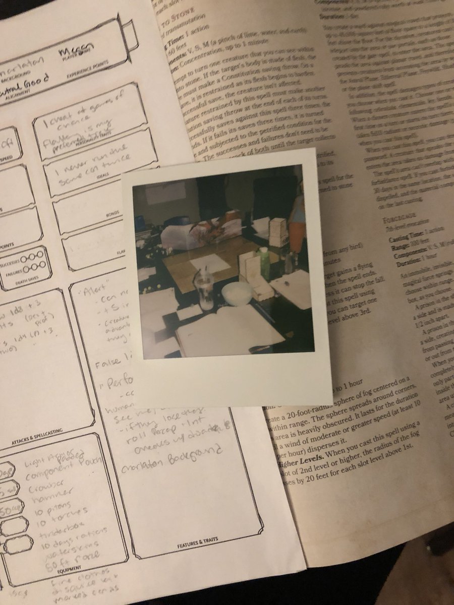 nutellatonin's tweet photo. #dnd #dnd5e #polaroid #polaroidonestep2 https://t.co/wcHRtHyT8v