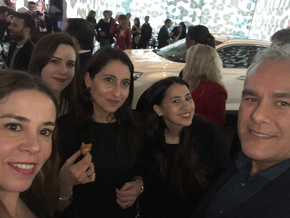 Turkeinstein's tweet image. Presentación de #Dscrossback en @FaenaArt cobertura con equipo @caras