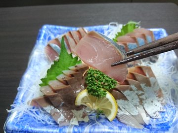 イナダの美味しい食べ方は 旬の時期や人気レシピ9選 上手な捌き方もご紹介 Kurashi No