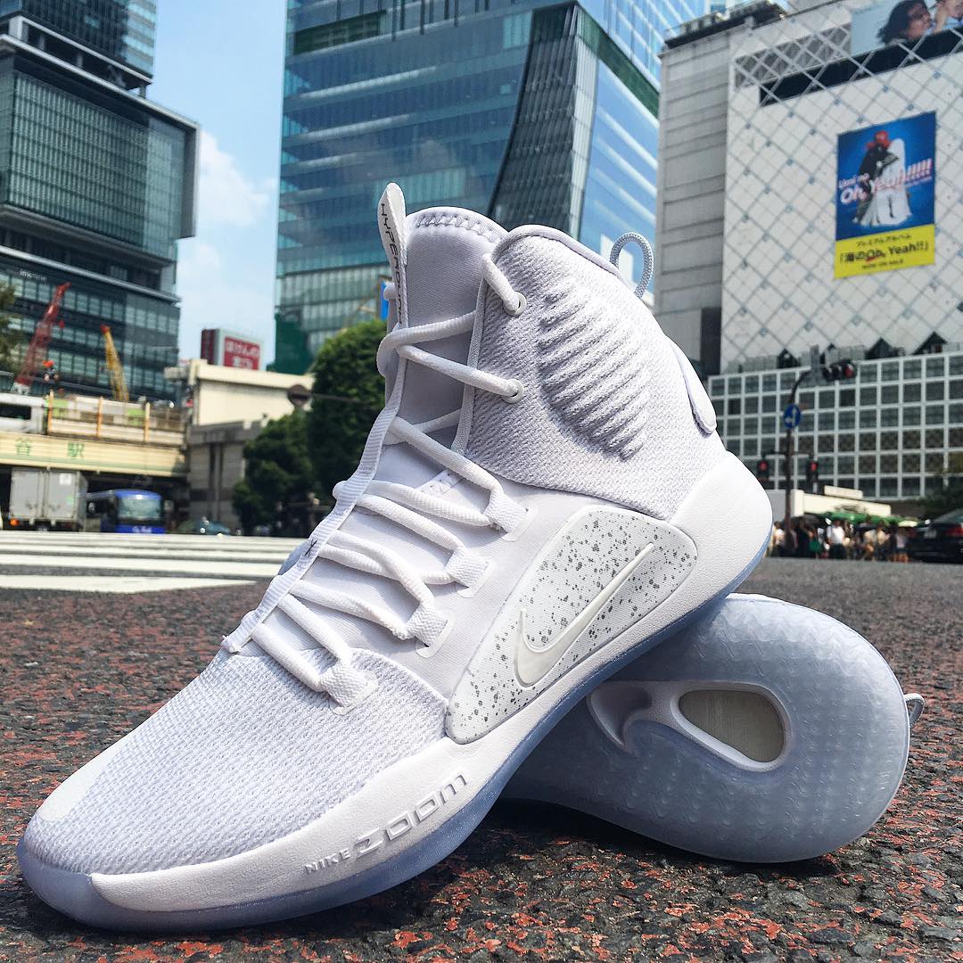 worldfashion202's tweet photo. Free Shipping Nike React Hyperdunk 2017 Flyknit TB White/Black - https://t.co/KY2JSedVZC
#nike #hyperdunk #hyperdunk2018 #hyperdunkx #hyperdunk2017 #newshoestoyou #sneakerstoyou #nikehyperdunk2017 https://t.co/AcoRhPlfxk
