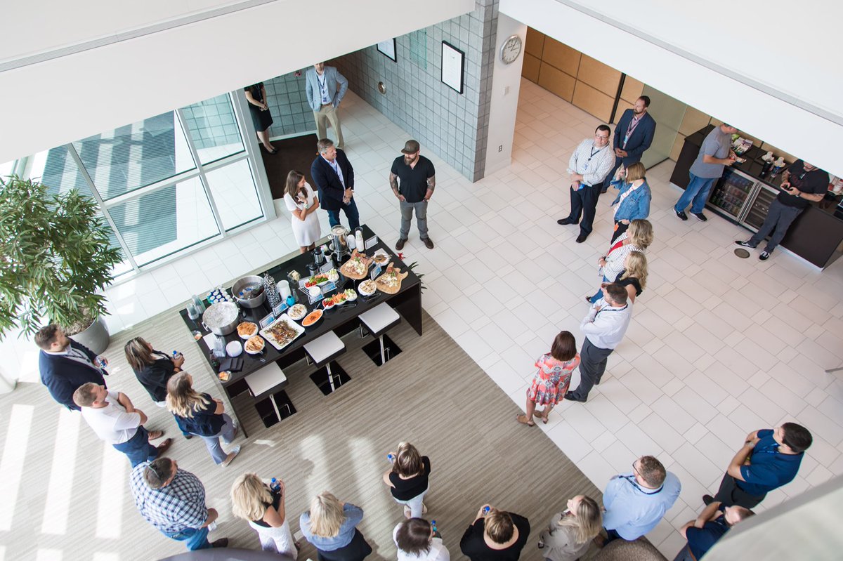 NetJets on Twitter "Zac Brown makes a stop during his concert tour to