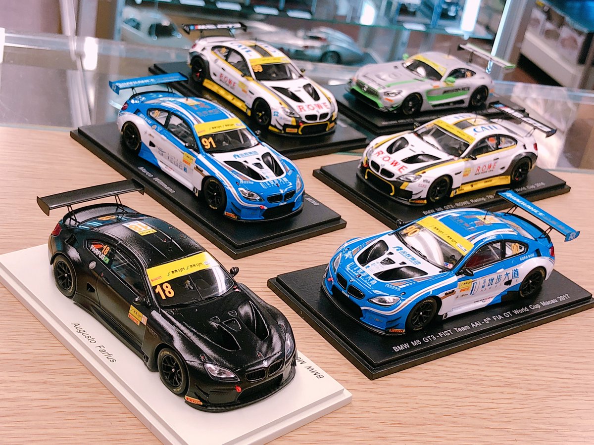 ミニカーショップ ポストホビー新宿店 Twitter પર 本日最初はスパークの新商品 Bmw M6 Gt3とメルセデス Amg Gt3 マカオgp 17 1 43スケールが入荷しました 17年のマカオはレース序盤から大波乱があり 驚きの展開でした 今年のマカオはどんなレースになる