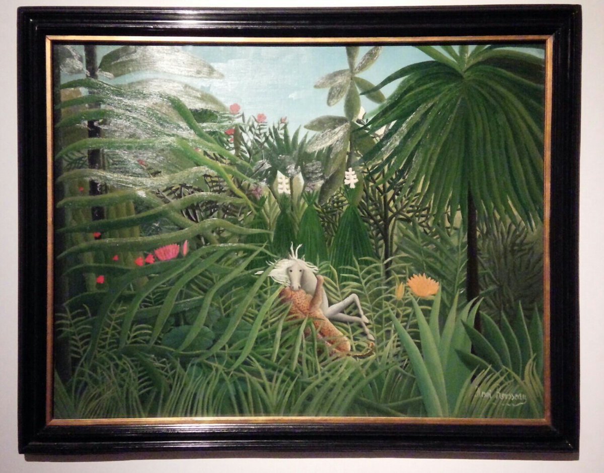 lockenbooth's tweet photo. #プーシキン美術館展
#国立国際美術館
#ルソー
#馬を襲うジャガー
#Pushkinstatemuseum
#Rousseau
草上の昼食と並んで今回の展覧会のメイン、アンリ・ルソーの馬を襲うジャガー🐴撮影スポットもあって、色鮮やかな展示です🌿 https://t.co/NsbvZrqM6z
