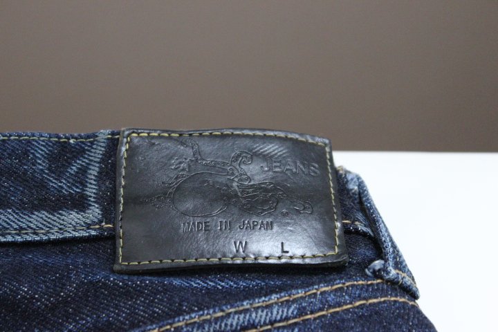 arohanaharaguro's tweet image. 特注で一本だけ作ってもらった革蛸デニム。
 #このタグを見た人はお気に入りのデニムを貼り付ける