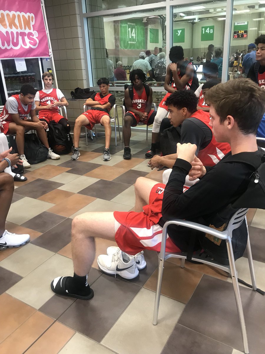 ProSkills OK 2022 2-1 going into the Division 1 bracket at <a href="/MAYBbasketball/">MAYB</a> nationals. Great games today, but even in the W’s there are teaching moments. Tomorrow is straight business. 😤🚫🧢 #DIFFERENT <a href="/Rick_Report/">Global Grassroots</a> <a href="/PrepHoopsOK/">Prep Hoops Oklahoma</a> <a href="/Coast2CoastPrep/">Coast 2 Coast Preps</a> <a href="/MattReynolds___/">Matt Reynolds</a> <a href="/IndiHoops/">IndiHoops</a>