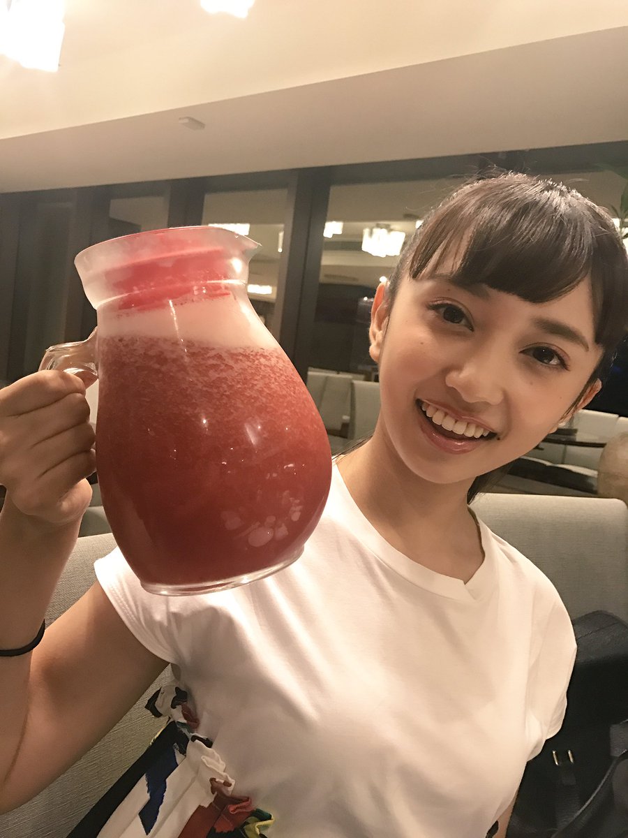 小宮有紗official 夏祭りはハプニングの連続だ Arisa S Garden 18 In台湾 ありがとうございました 皆さん凄く優しくてあたたかくて すごーーく楽しい時間を過ごせました また台湾に戻って来られる日が来るように頑張ります 謝謝 小宮有紗official 夏祭りはハプニングの連続だ Arisa S Garden 18 In台湾 ありがとうございました 皆さん凄く優しくてあたたかくて すごーーく楽しい時間を過ごせました また台湾に戻って来られる日が来るように頑張ります 謝謝