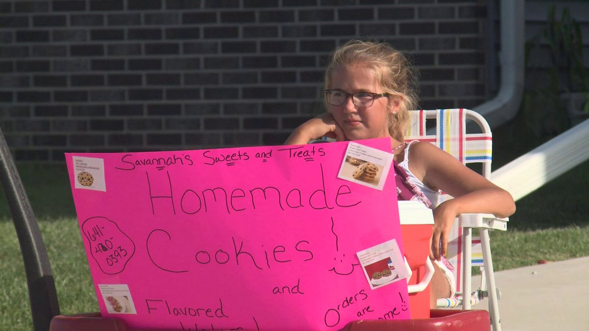 kron4news's tweet photo. Police called multiple times on girl selling homemade cookies. https://t.co/qnmiXFMfTU https://t.co/Pje3jILfzO