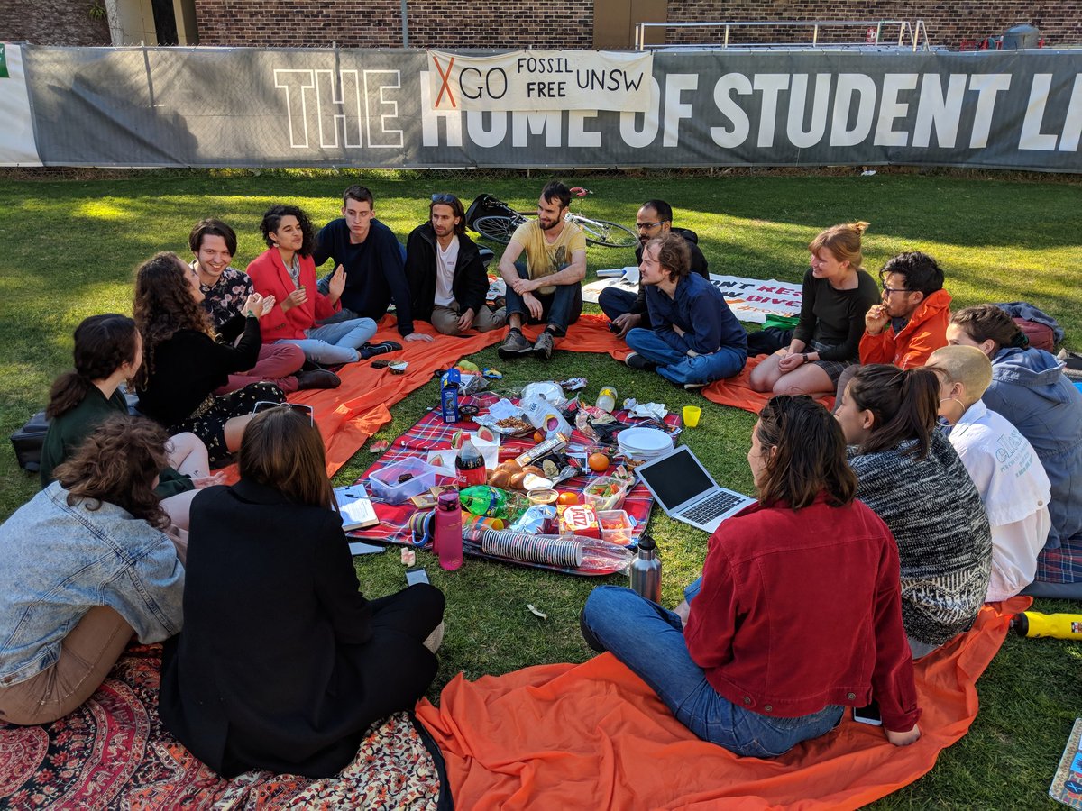 Thanks to everyone who came out to our welcome back picnic yesterday! Don't forget to sign up to come to our Training Day on the 18th! actionnetwork.org/ticketed_event…