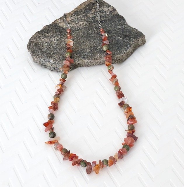 bstrongin1's tweet photo. Agate Chip Necklace https://t.co/PSrUQuI6ZS #jewelry #necklace #beadednecklace #red #orange #agate #chipstone #chipgemstone #gemstone #beadedboho #bohonecklace #bohochic #bohostyle #beach #resort #summernecklace #etsyshop #etsyjewelry #etsygifts https://t.co/z1k2d2mBsZ