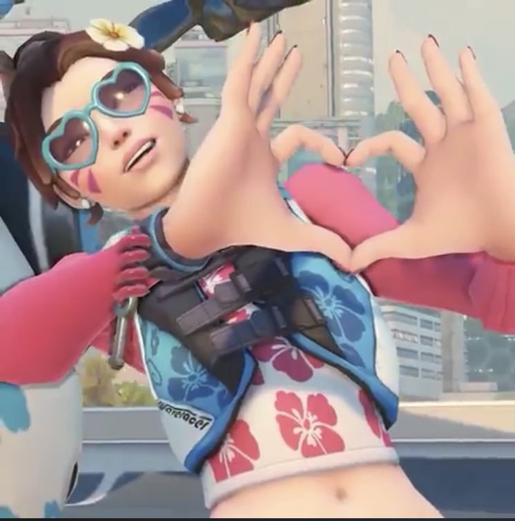 ny4ru's tweet photo. Waveracer https://t.co/LgUGmeXr40, nueva skin legendaria!!! 🌺✨🐬💦 Tiene hibiscos y delfines ME ENCANTAAAAAAAA 😍😭💖💖💖 #Overwatch #Waveracer #DVa #SurfThis https://t.co/dfPjOyeErg