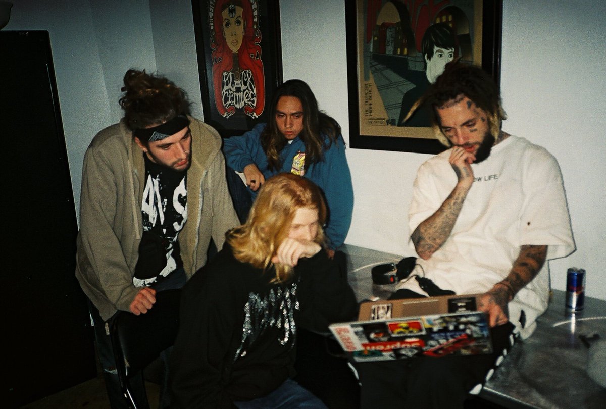 CamHaller's tweet photo. the album is incredible. https://t.co/xYaVRzsmlP