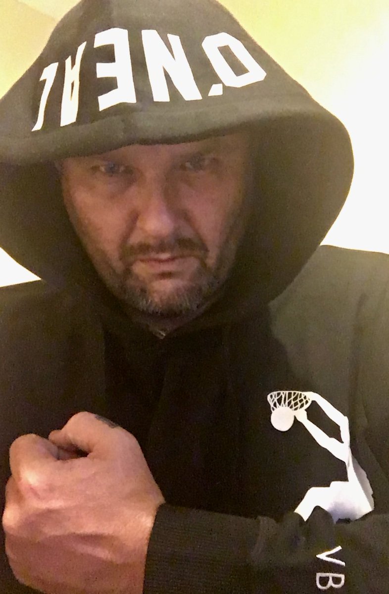 TheHegatron's tweet photo. @victoriabeckham The greatest hoodie of all time. #90sVibe https://t.co/xdVAlZv5z3