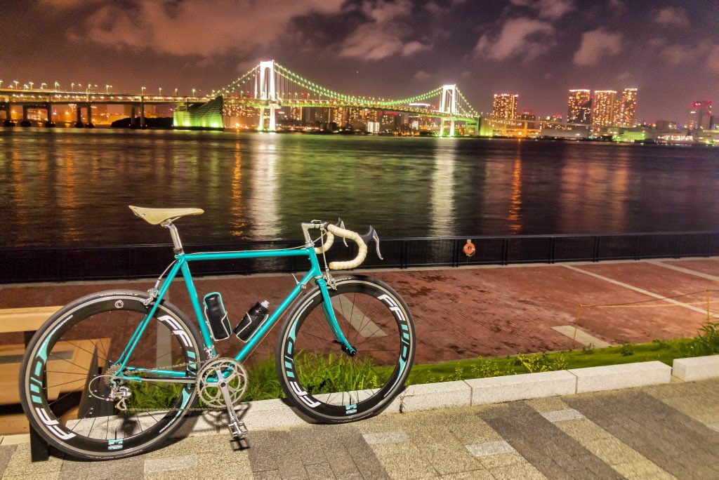 SEAN__SING's tweet photo. 🍧
この日は蒸し蒸し😩
早く涼しくなれ〜
https://t.co/Kz7drxOmEG
#japan_night_view #tokyonight #tokyo #japan #tokyocameraclub #nightphotography #東京カメラ部  #japan_of_insta #bestjapanpics #フォトジェニック #iPhonephotography #写真が好きな人と繋がりたい https://t.co/c2Hj1Ayz7I