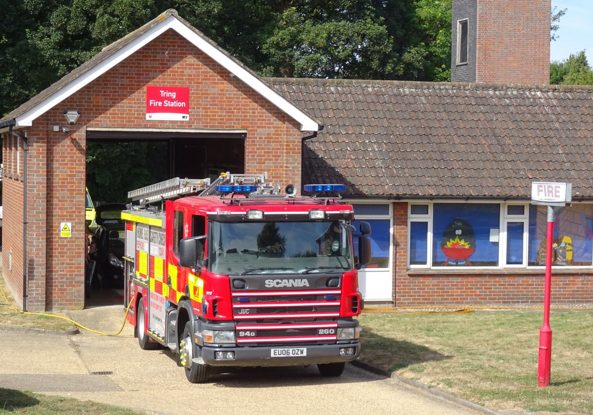 It's HOT HOT HOT at Tring Fire Station open day today!! 🔥🌞