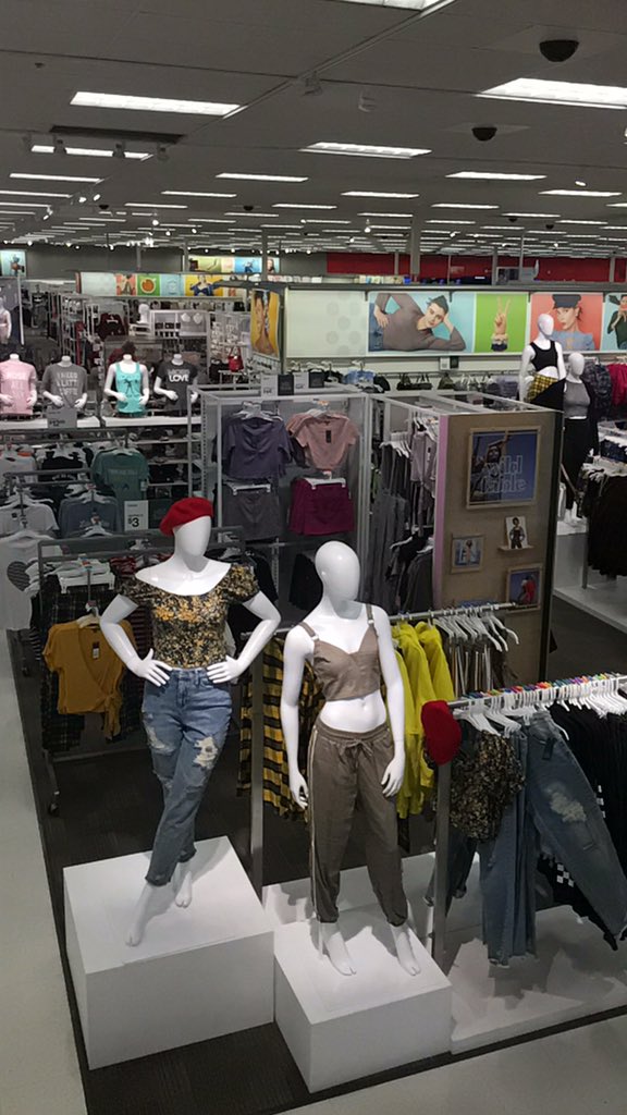 wsb3486's tweet photo. #WildFable #OriginalUse  Launch at T-1000!!! @beth_hinkleTGT @courtthebold https://t.co/gF54Z96PA5