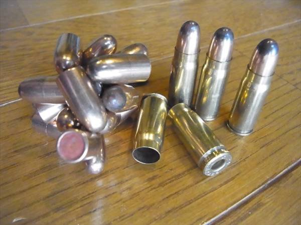M2 Ball 7 62x25mm Tokarev 84 Gr Steel Core Brass Starline Case Id J 東はリロードの習慣が無いので 未使用の弾丸は販売は無い 西側の弾丸はコアが鉛 この商品の弾丸は 古いトカレフ弾 から回収 スチールコアで画像3が取出したコア