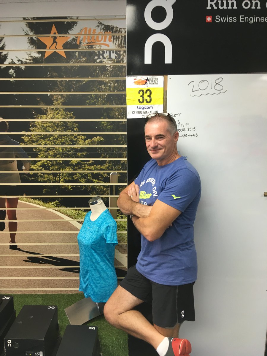 My #redsofa interview with Nick from <a href="/AltonSportsUK/">Alton Sports</a> youtube.com/watch?v=t_5Kci… A great experience :-)