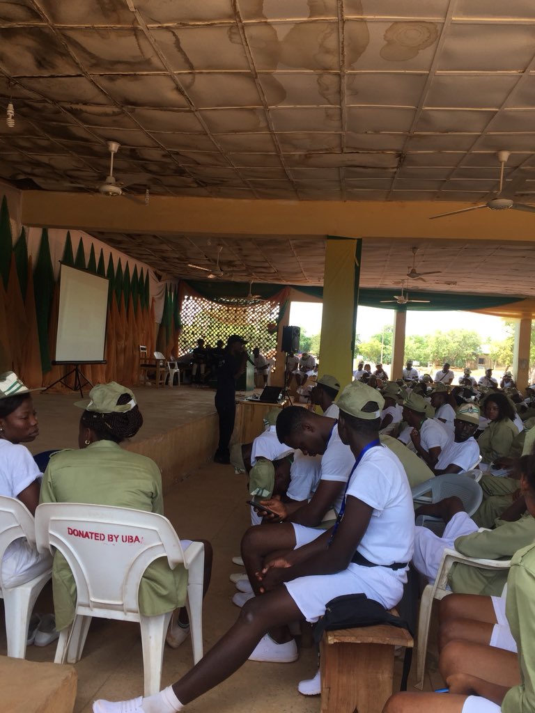 sidiqing's tweet image. Google digital skills Africa. 

Currently talking about Google job filters.

Probably the only useful thing I’ve learnt in this NYSC camp. 

#mtgng #GoogleDigitalSkills #getdigitized