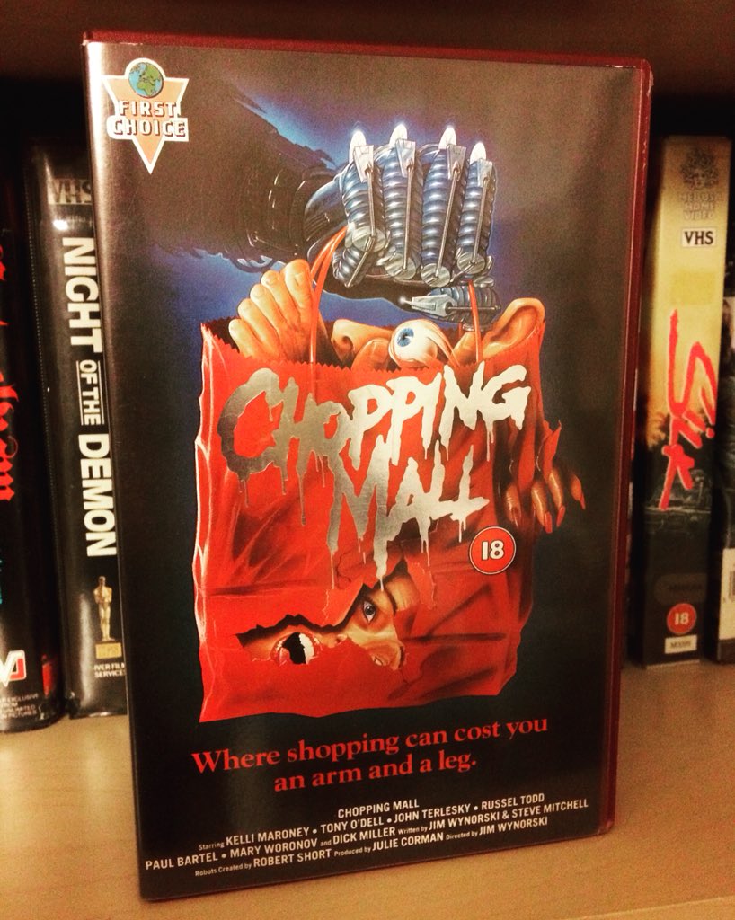 A thing of beauty on U.K. rental VHS. We’d love to screen this one day! @VestronVideo @LionsgateUK @barbaracrampton @JohnTerlesky #jimwynorski