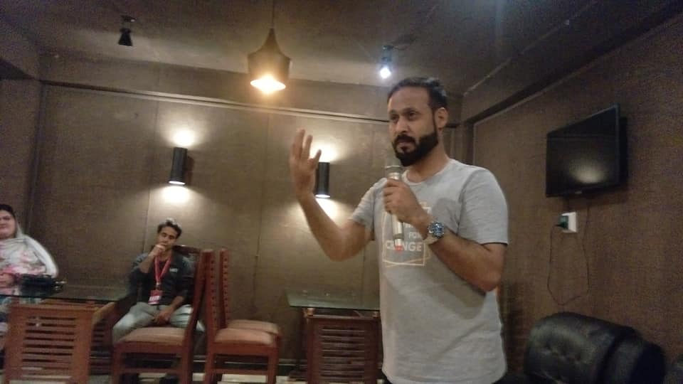 YouthSpiritOrg's tweet photo. Youth LeadVenture Camp (YLC) 2k18!
Session 1st "Come and find the Champion Attitude in You" with Mr. Liaqat Ali Khan Surizai.
Internationally Acclaimed Public Speaker and iconic Corporate Trainer!
#YSO #LeadershipLeague #PYCA #AFD #YLC18 https://t.co/FVYrJRTT1G