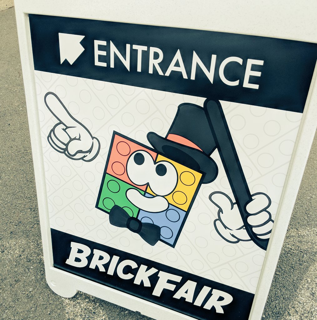 BeyondtheBrick's tweet image. We're at @BrickFair Virginia this weekend! Who else is here?
#lego #afol #brickfairvirginia #brickfair #brickfairva
