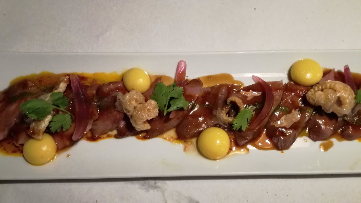Ritxi_Cat's tweet photo. Gran pasada nit al @CompartirCDQ . Excel.lent companyia, excel.lent servei i un excel.lent menú degustació el qual ens ha fet deleitar tots els sentits.
Menció molt especial als següents plats:
#compartircadaques #compartirrestaurant #incostabrava #restaurant #cadaques https://t.co/vUXUEgBeyK