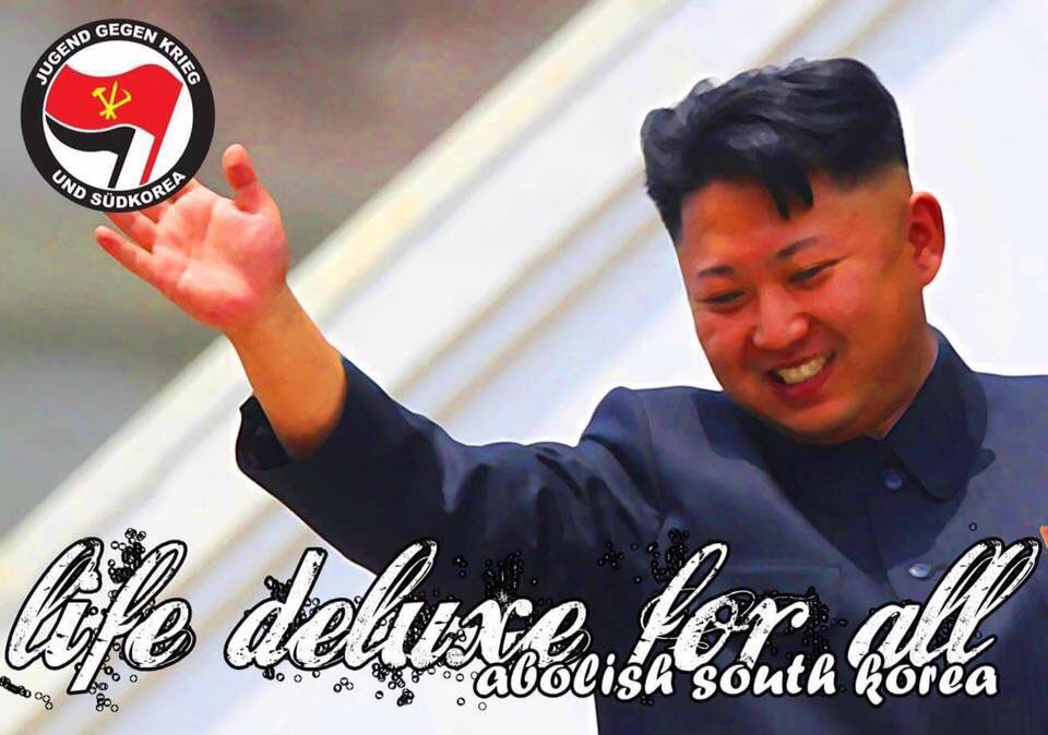 GegenUnd's tweet photo. Werktätige Brüder und Schwestern, die lotusfarbenen Kraniche die unseren geliebten Kim Jong Il in den Himmel geleiteten tragen die frohe Kunde, das der Widerstand gegen die US-Büttelschaft @pfuideifipegida wächst und immer mehr Brüder und Schwestern auf den Pfad Chuche's finden. https://t.co/LBwYcULPfI
