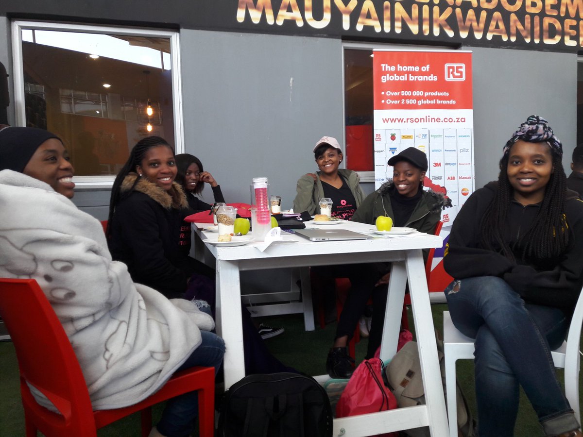 IndigoCube tweet media