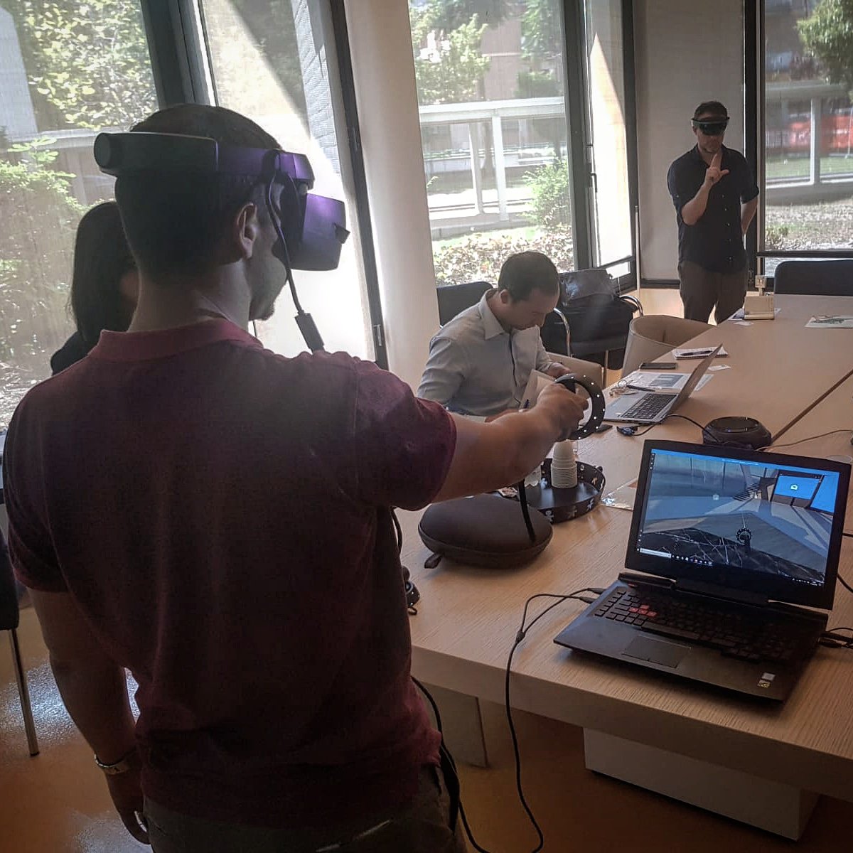 baestbergonzoni's tweet photo. Testing #VirtualReality @HP and #AugmentedReality @HoloLens with @XonneMobileApp & @OneTeam4. #VR #AR #BIM #ResearchOP #REVITalizingOP https://t.co/lr7iHl6UyF