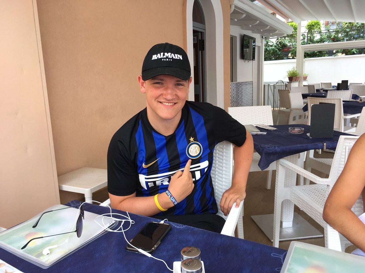 dkeogh12's tweet photo. Another quiet day in Sorrento!! @keogh05 @kakeogh22 #weekendeveryday https://t.co/RBZmxT0vBi