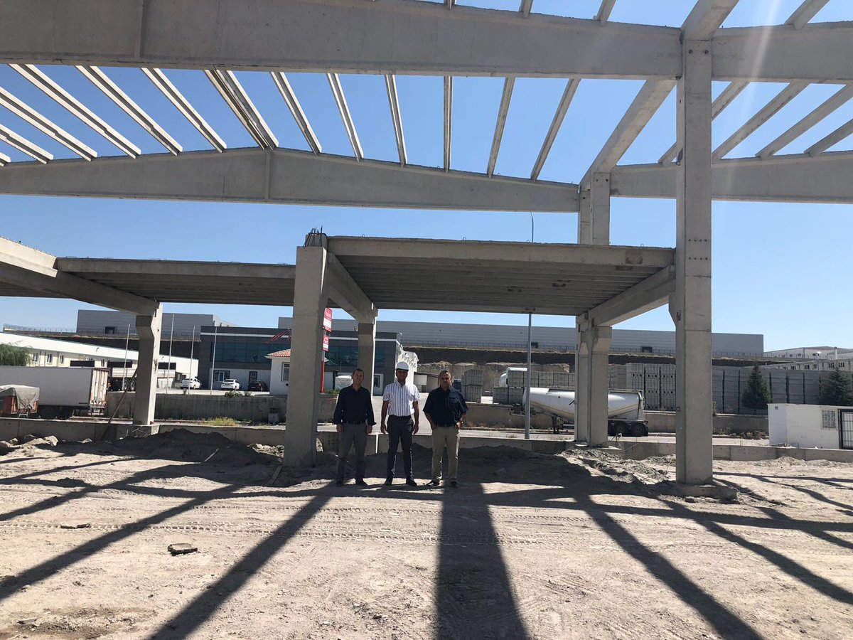 Özrize A.Ş. Kayseri Şubemizin büyüyen depomuzun yapım çalışmaları tüm hızıyla devam ediyor. 🚛 #Özrize, #ÖzrizeEvDışıTüketim, #Kayseri, #Depo