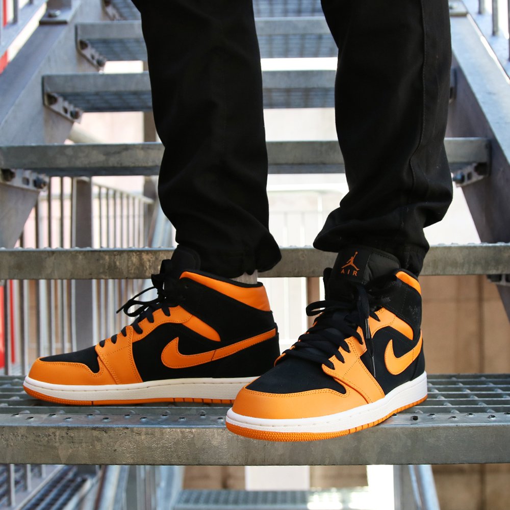 jordan 1 mid orange peel