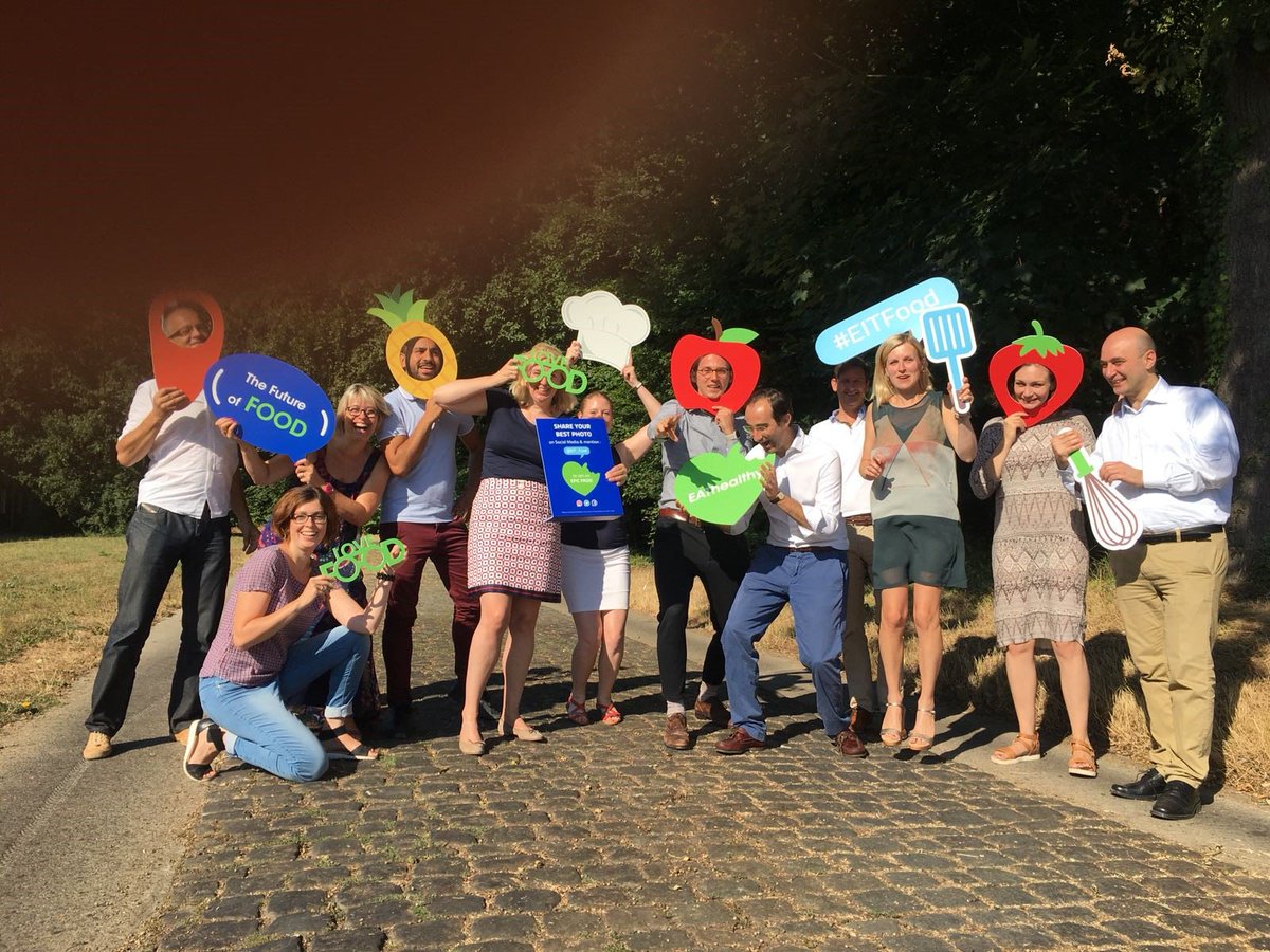 EITFood's tweet photo. The #FunPic competition starts tomorrow at our #HapjeTapje Food Innovation booth, but we wanted to try it out! Not so easy to get the best shot π #FingerFood #SunInOurFaces #SummerInLeuven https://t.co/AfGRaIRXKG @stadleuven https://t.co/A8jxXAO1Pp