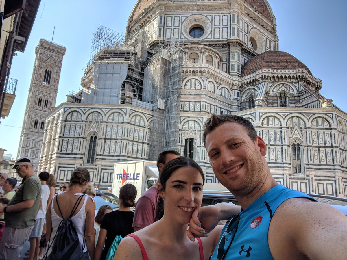 AlexBootin's tweet image. Can't wait to get my wife here with me in America so I can actually be there to help her. So frustrating having to just seat here and not be able to do anything.😪☹️