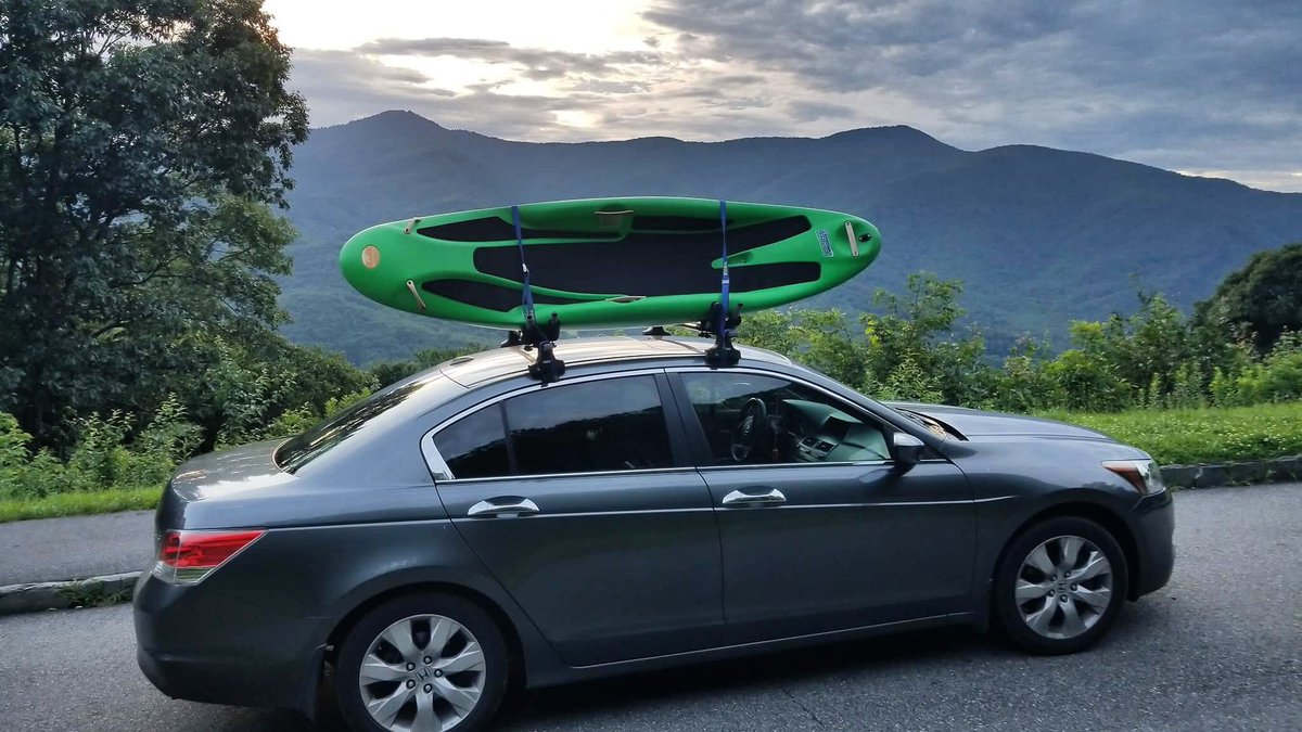 Bellyak's tweet photo. Bellyaks and Mountain Views πππ
π· Tim Holtzclaw #teambellyak #thiscouldbeyou #pronezone https://t.co/N9GMwbvJMg