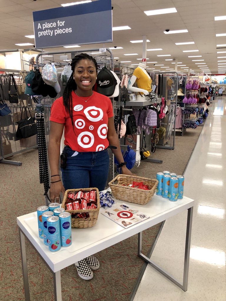 #T2436 is ready for our new brand launch! #WildFable #OriginalUse <a href="/mguraya9/">Manjot Guraya</a> <a href="/StephanieVM2436/">Stephanie Aguilar</a>