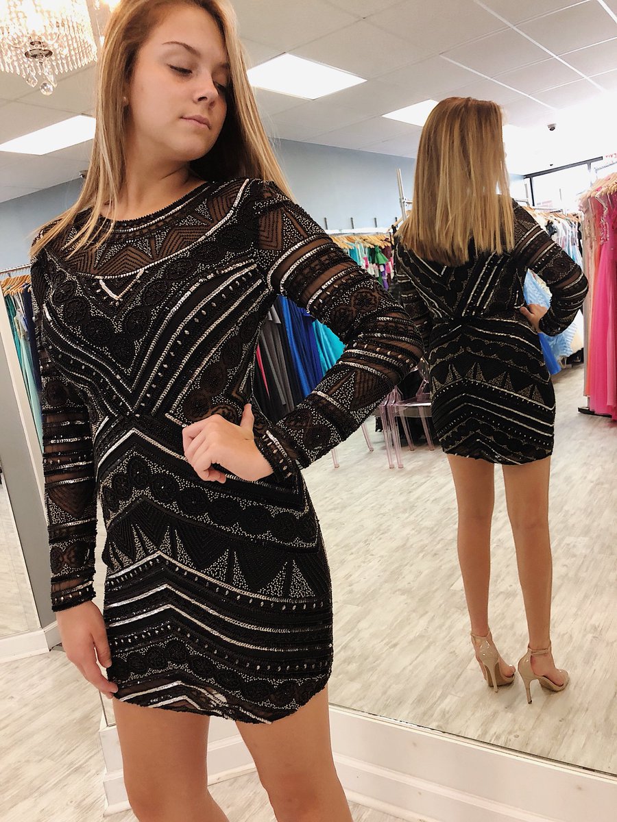 AlltheRageVB's tweet photo. You should come play dress up with us 👗🤩 https://t.co/WpgoeyMjwH