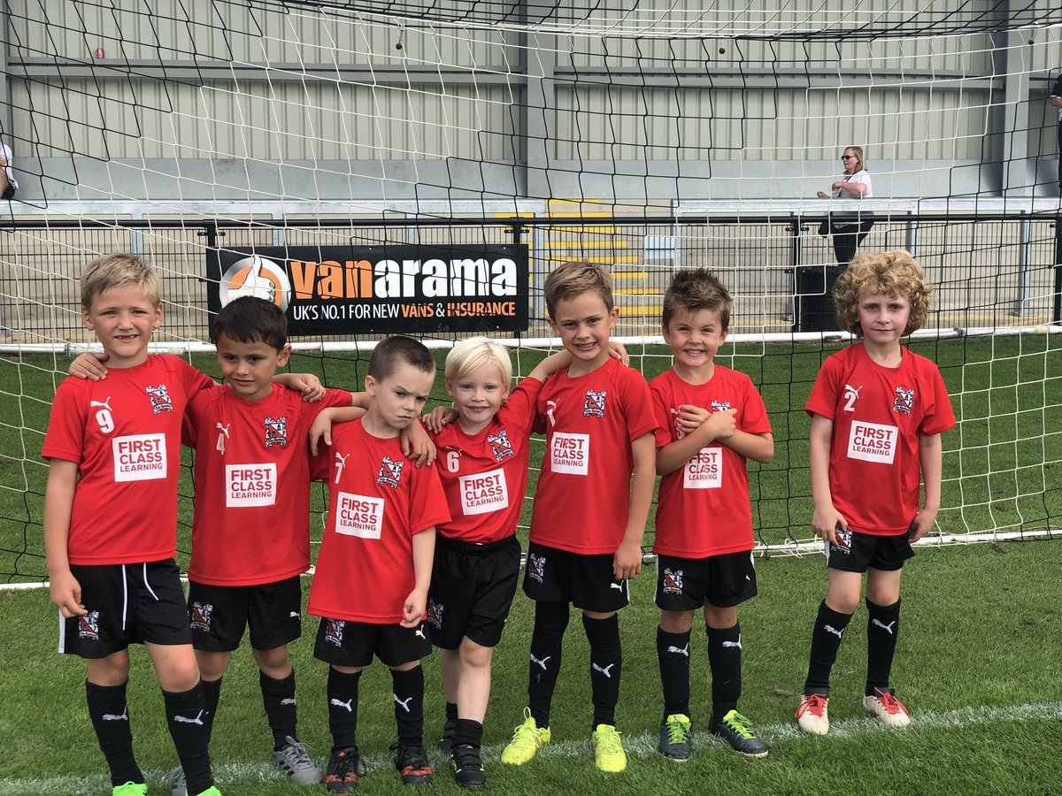 DfcProg's tweet photo. Big welcome to today’s MDE - @Official_DYFC U7’s. Absolute pleasure having you boys, good luck in your season! @Official_Darlo @DarlingtonBS https://t.co/LsIZEV0g6U
