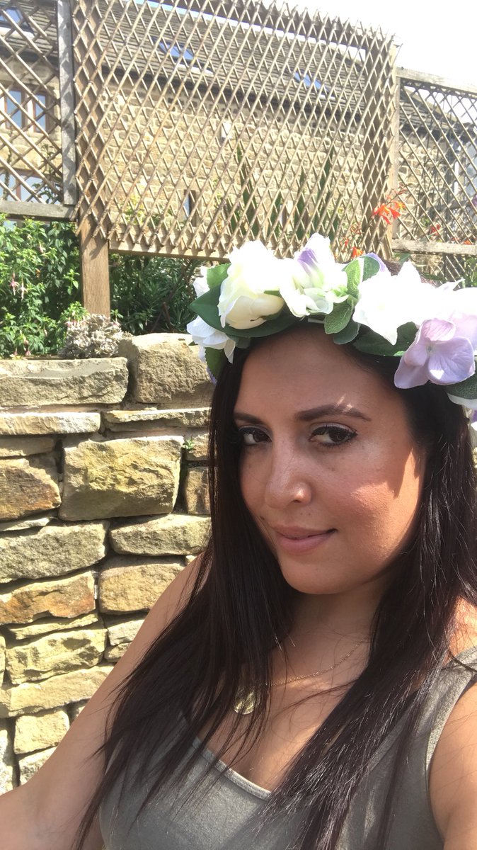 DELUXE BLOOMS tweet media