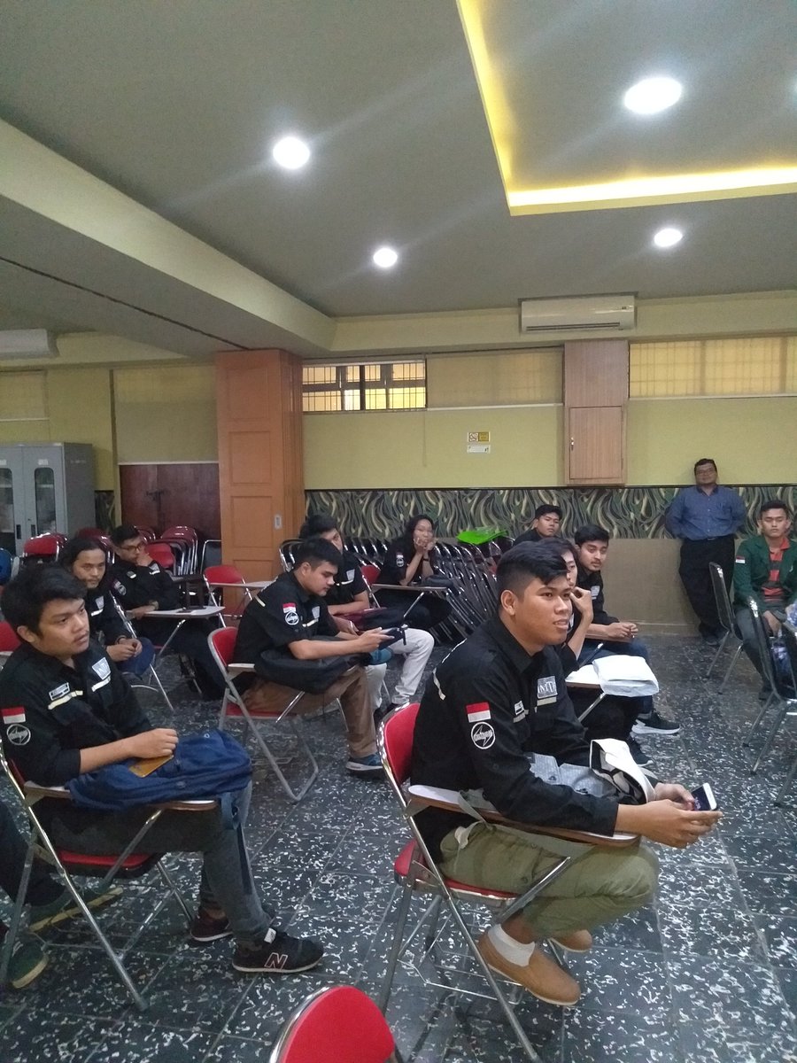 DteusuOfficial's tweet photo. Pembekalan mahasiswa teknik elektro yg mengikuti internship program  CYCU Taiwan Agustus 2018 @fahmimn #CYCU #TAIWAN @icati https://t.co/eUUves4KN7