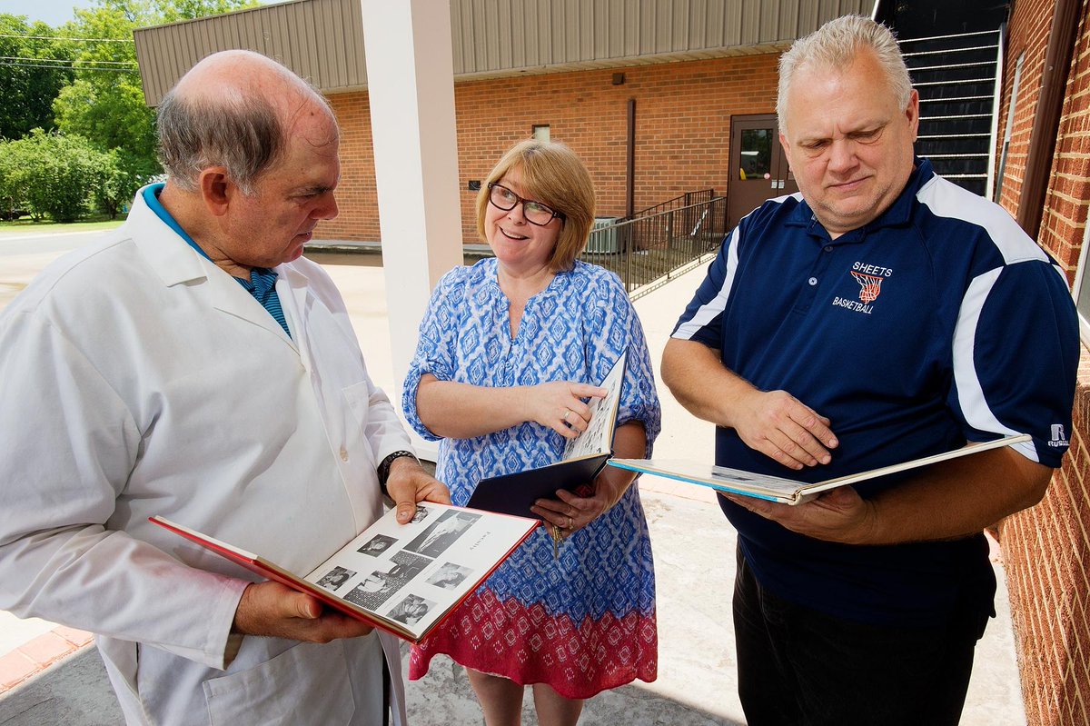 lexdispatch's tweet photo. Sheets Memorial Christian School celebrates 50 years https://t.co/Jc9dg85tBq https://t.co/Spcyw9c2eA
