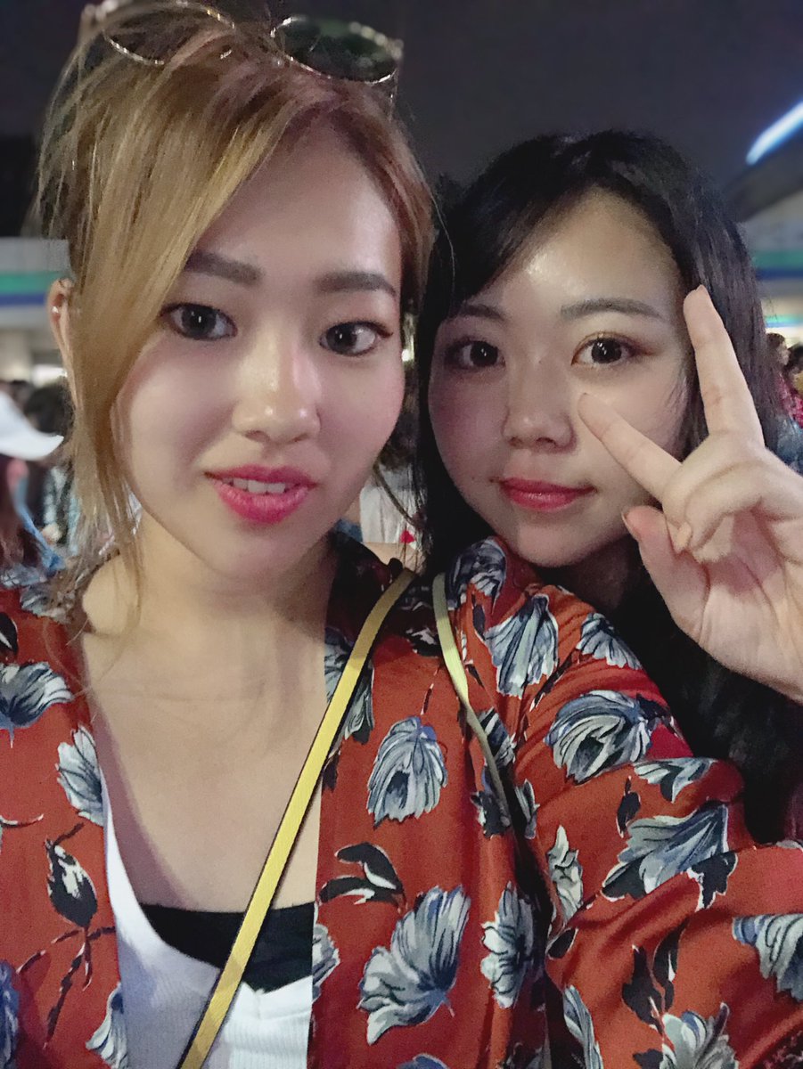 gene_alanremi's tweet photo. 今まで頑張ってきてよかった。
こんな神席なかったよ。
ありがとうGENEたん
だいすきだよGENEたん
おめでとう亜嵐たん https://t.co/TFaxVBJWuM