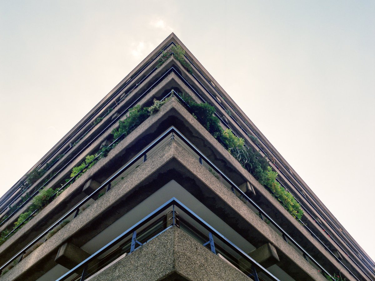 RabbetFace's tweet photo. Managed to scan my film shots from the Barbican Centre last night! 

I’m really pleased with how these came out. 😊

📷 - Bronica ETRS
🎞 - Kodak Portra 400 https://t.co/ATcqaVKIyq
