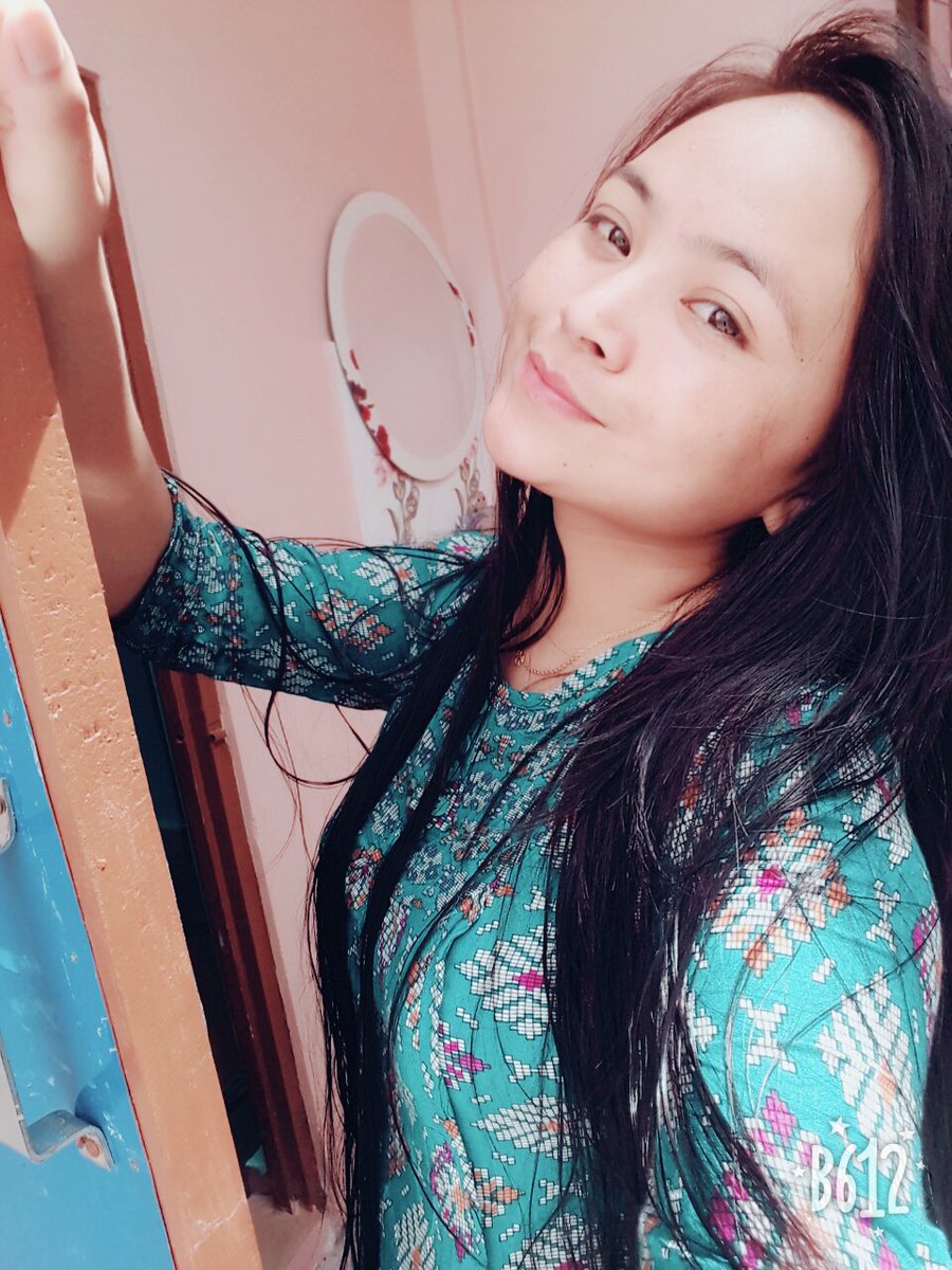 BBTAGgM1's tweet photo. प्रेमलाइ पुर्ण हुनु आवश्यक छैन 
यो सिर्फ सत्य हुन आवश्यक छ 💞💞 https://t.co/o0tRkLZMyM
