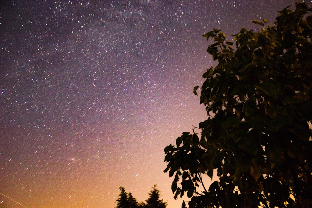 CelianCG's tweet photo. La nuit des étoiles https://t.co/YhQZaX47xV