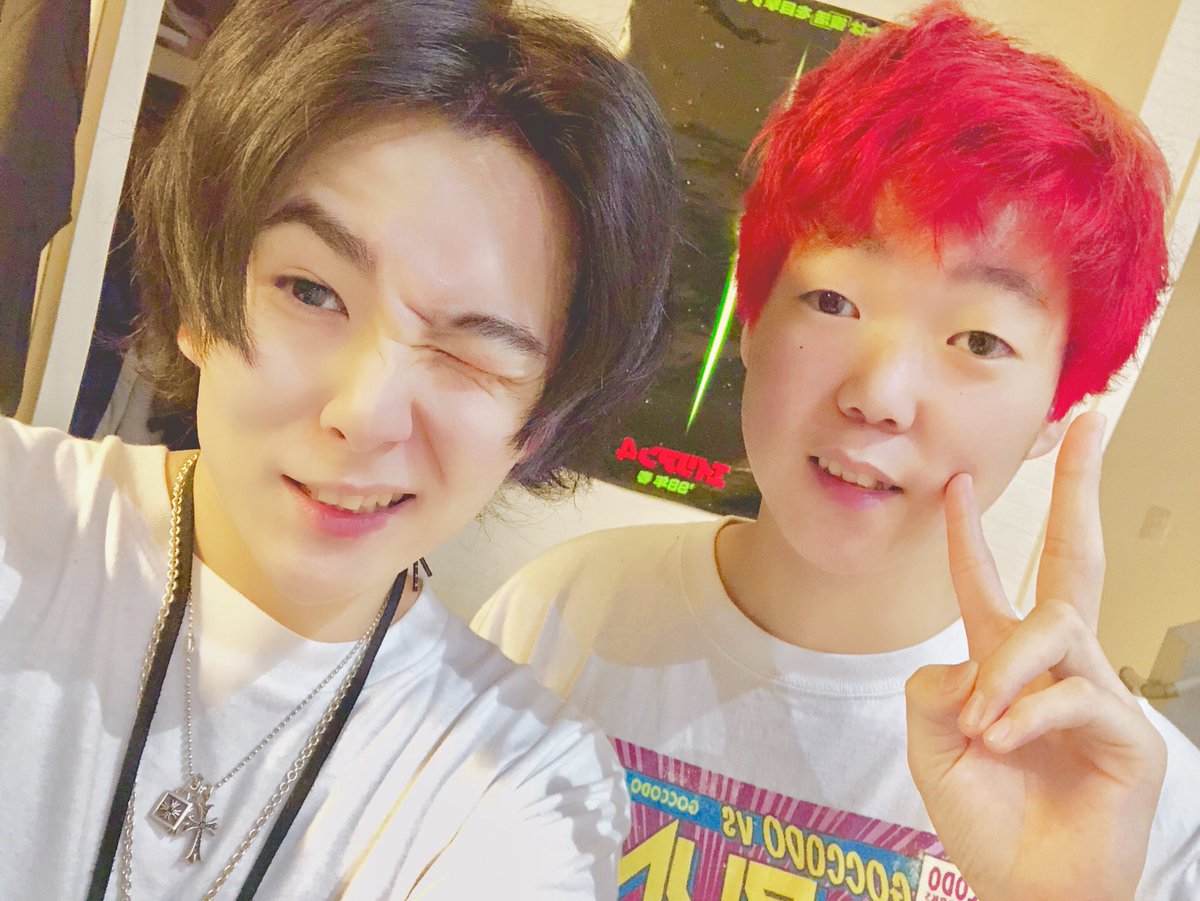 とっしー きんふんぱーりー Pa Twitter この間はありがとうございました Youtuberとして活動した当初からずっと追いかけていたので嬉しかったでふ 初対面で何言ってるか分からなかったと思いますが 気に入ってもらえて良かったでふ 今度お会いした際には