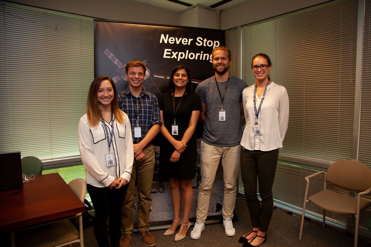 Dr_Hannah_Sarge's tweet photo. Final presentation to @LPItoday with some visitors from NASA headquarters and lunar rover engineers. We've got some exciting results to share with you all. We shall be publishing soon! #lunarbouldertracks #teamterzaghi #LPIgrads https://t.co/VVJzlD4hio